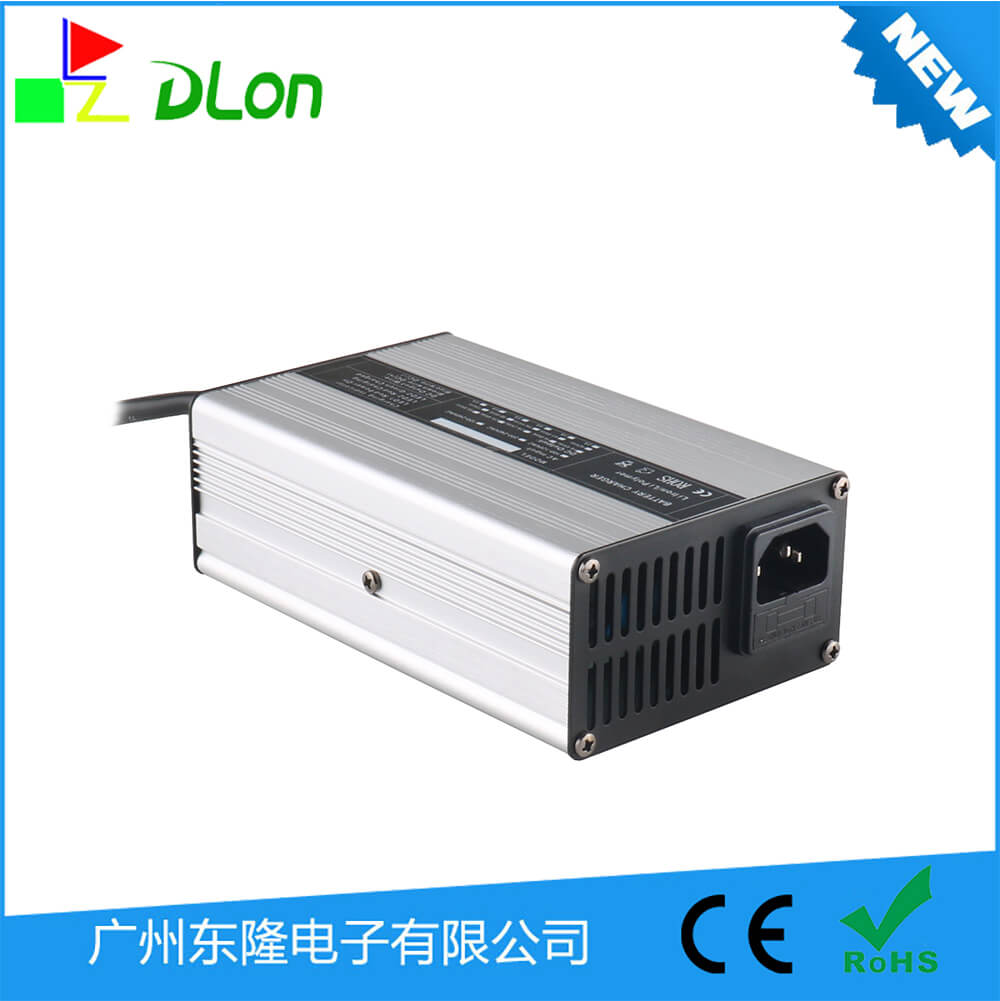 29.4V13A充电器 7S 24V锂电池智能充电器 铝壳带风扇 