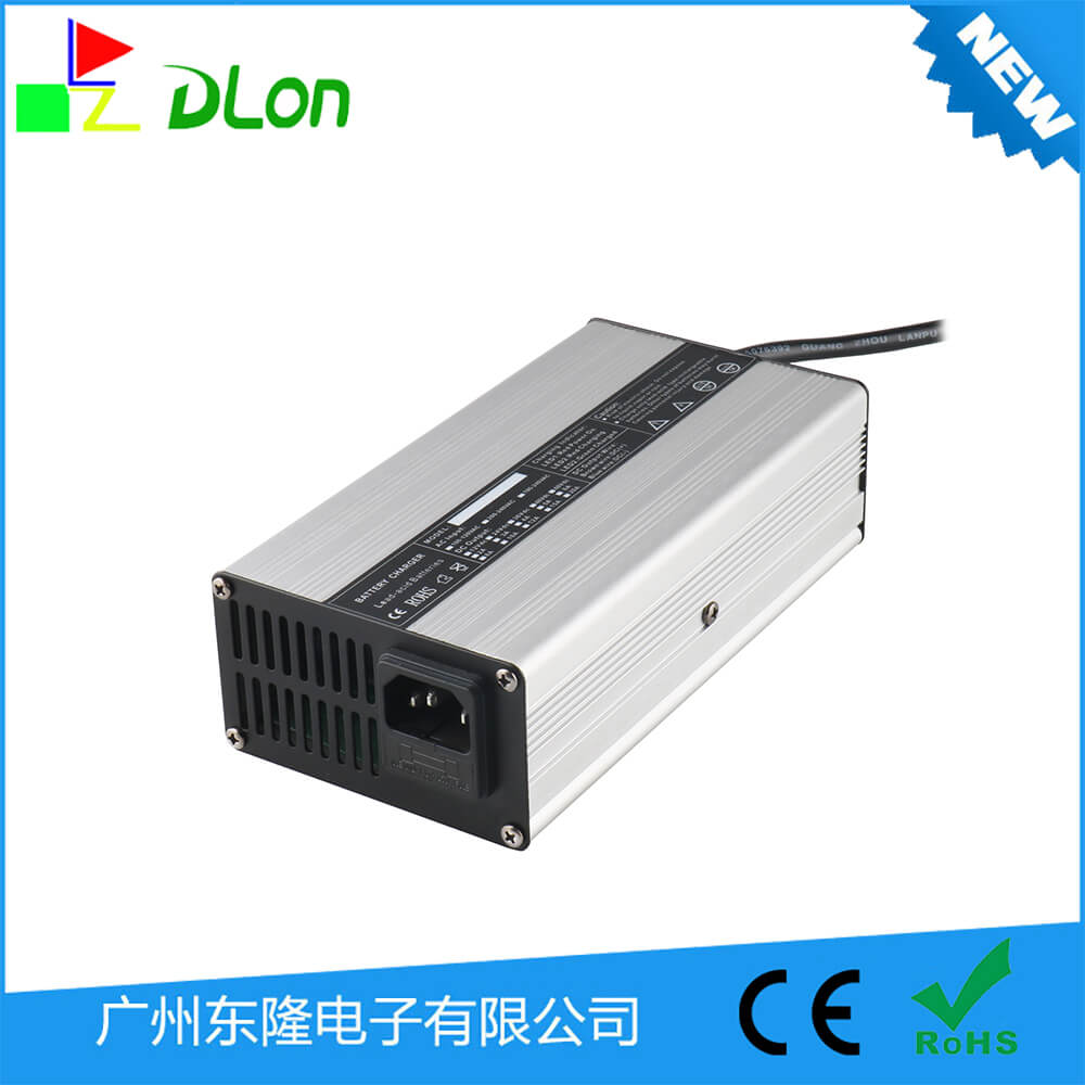36V5A锂电池充电器10串三元聚合物电池充电器42V5A，CE、ROHS认证
